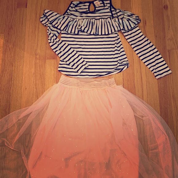 Super cute crop and ballet skirt - Picture 1 of 6